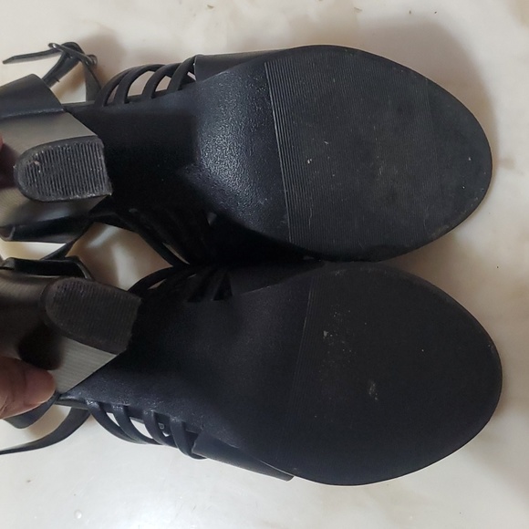 Strappy heel sandals - Picture 4 of 4